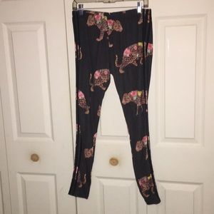 Adidas print 3 stripe cotton leggings size L